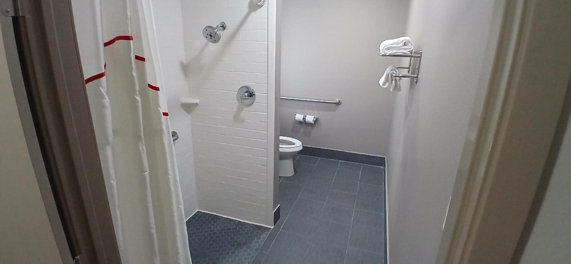 Red Roof Inn & Suites Euless - Dfw Airport Southwest Eksteriør billede